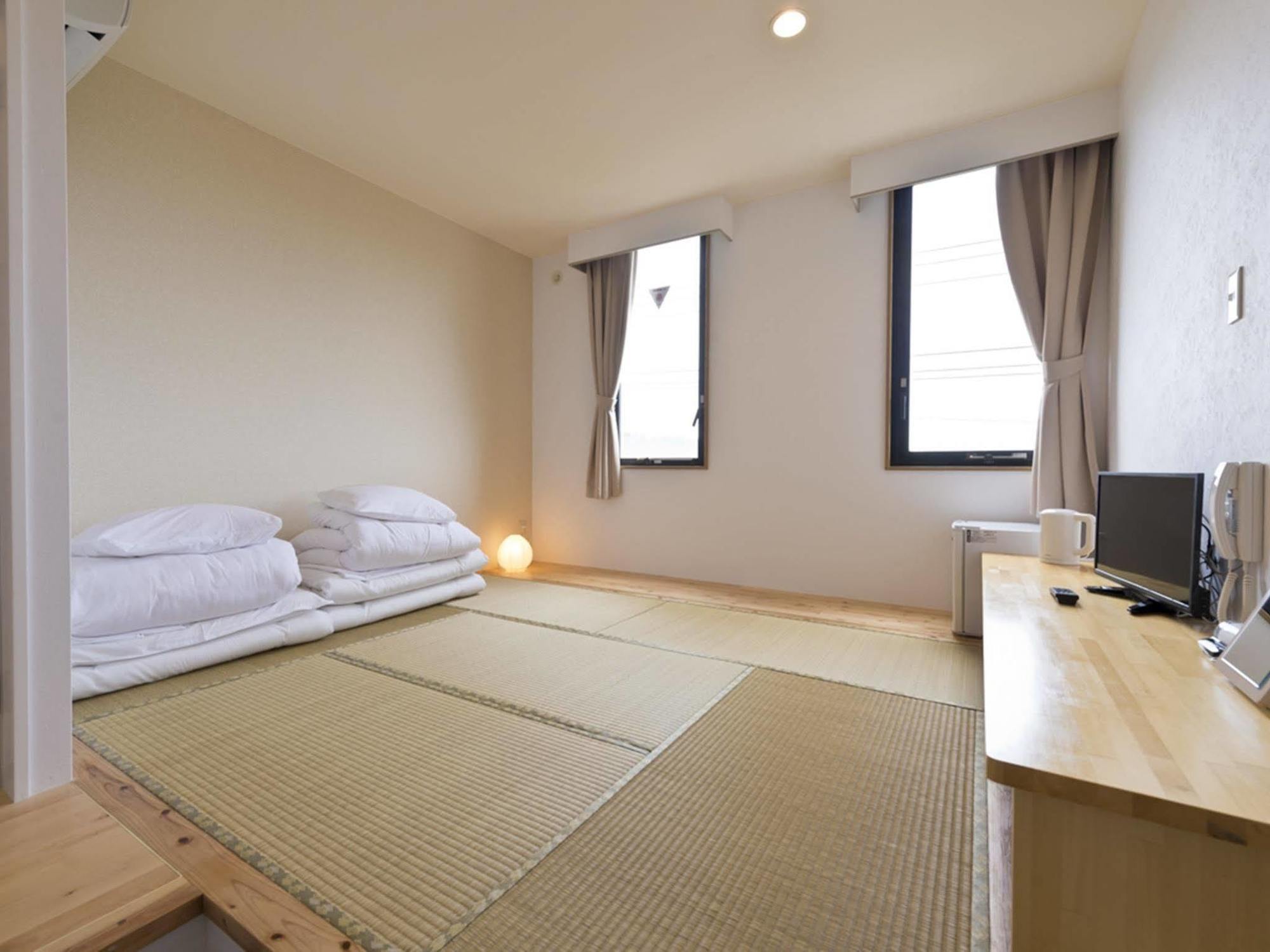 Pangoo Onna Japanese Style Hotel Dış mekan fotoğraf