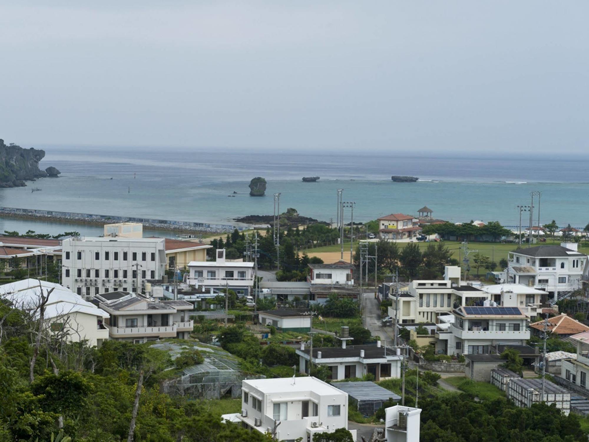 Pangoo Onna Japanese Style Hotel Dış mekan fotoğraf