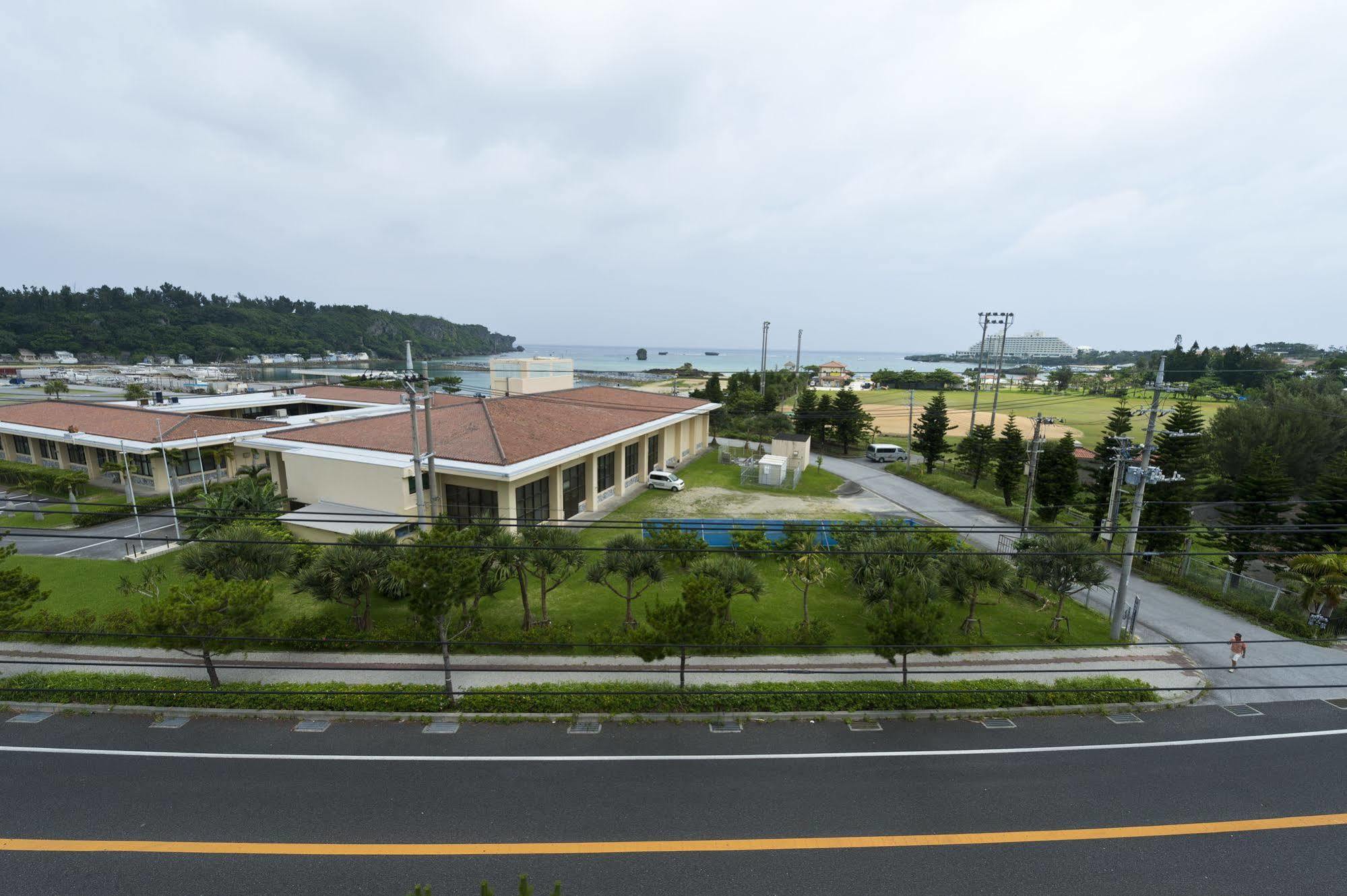 Pangoo Onna Japanese Style Hotel Dış mekan fotoğraf